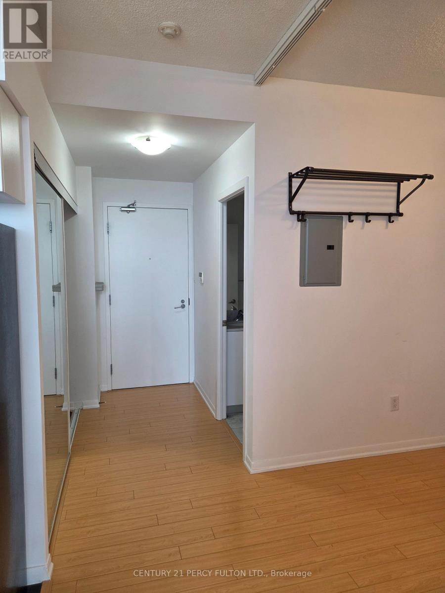 Photo 16 of 3802 38 Grenville Street, Toronto ON