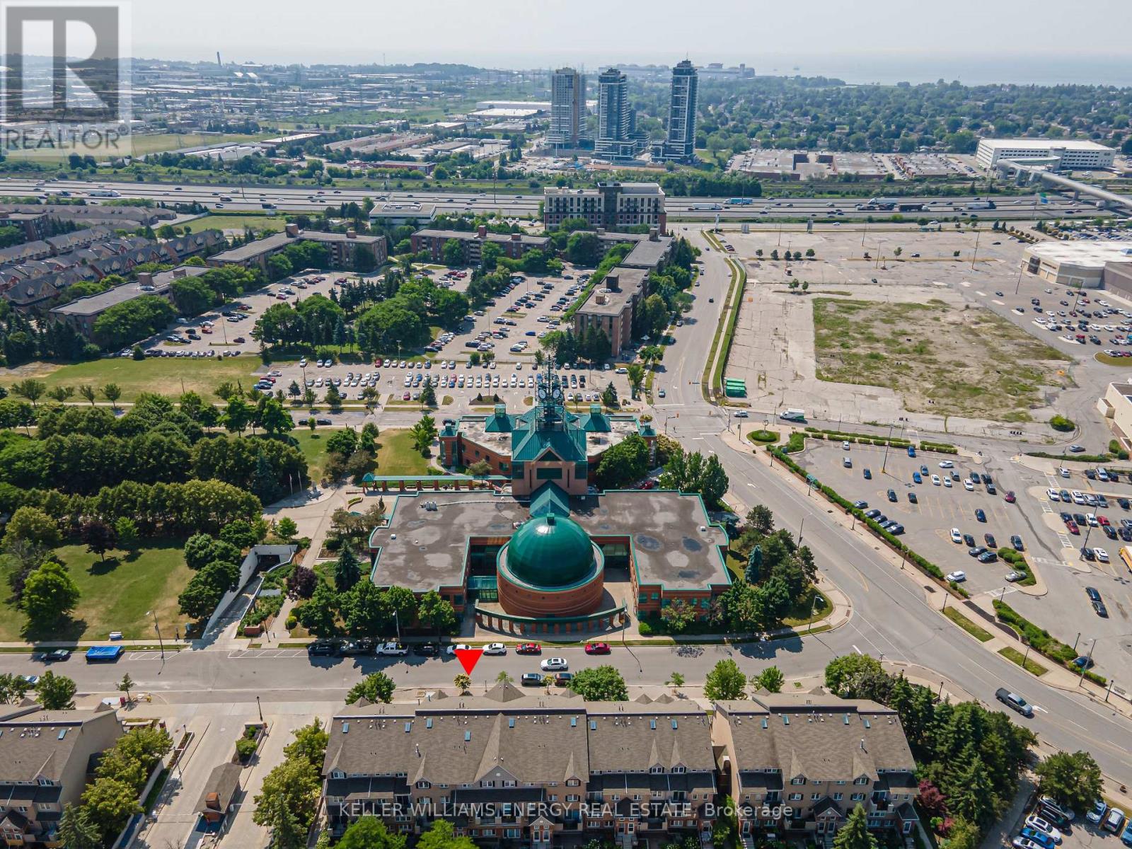 Photo 32 of 809 1400 The Esplanade N, Pickering ON
