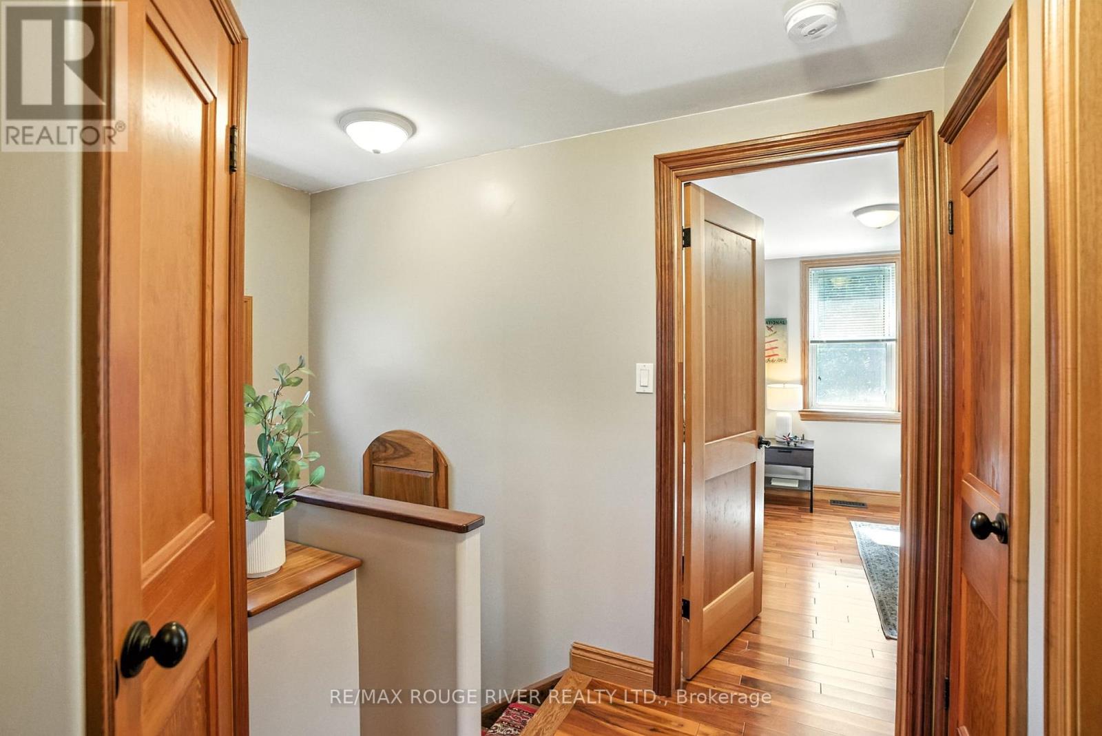 Photo 19 of 67 Orchard View Boulevard, Oshawa ON