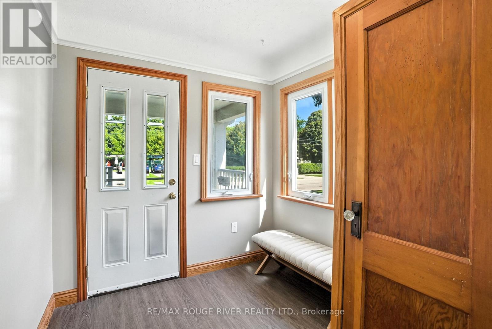 Photo 2 of 67 Orchard View Boulevard, Oshawa ON