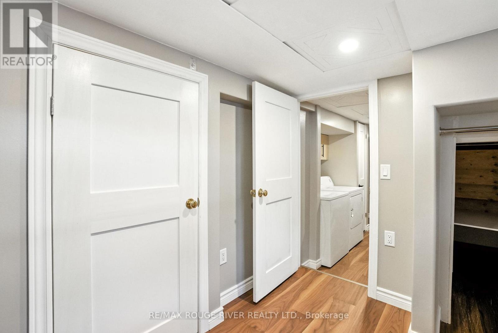Photo 39 of 67 Orchard View Boulevard, Oshawa ON