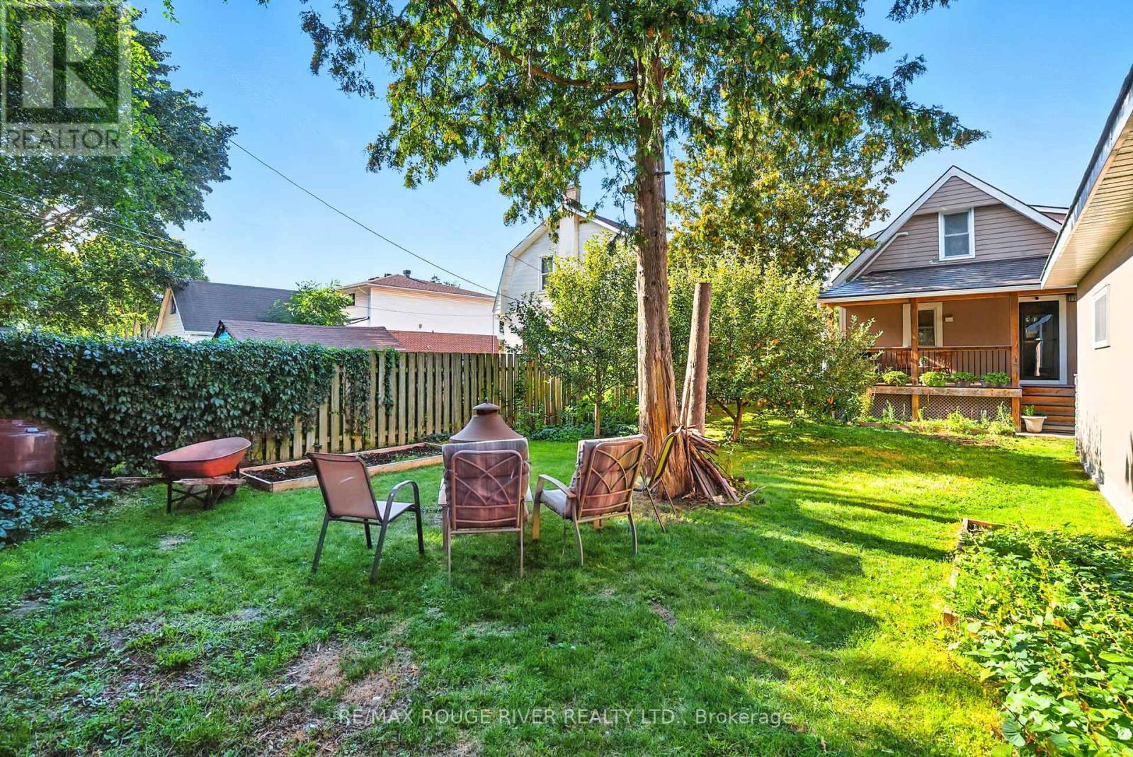 Photo 48 of 67 Orchard View Boulevard, Oshawa ON