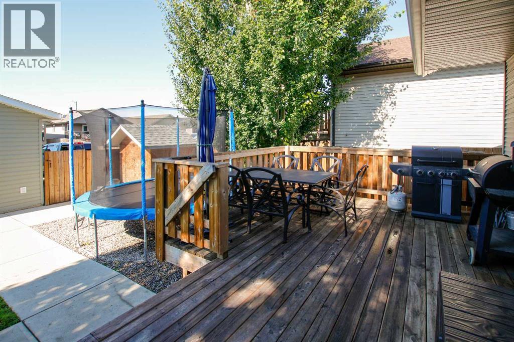 Photo 20 of 6 Henderson Crescent, Penhold AB