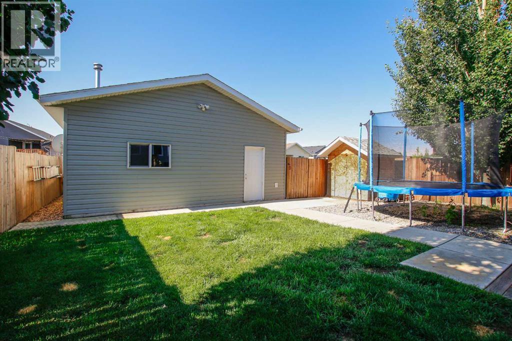 Photo 44 of 6 Henderson Crescent, Penhold AB