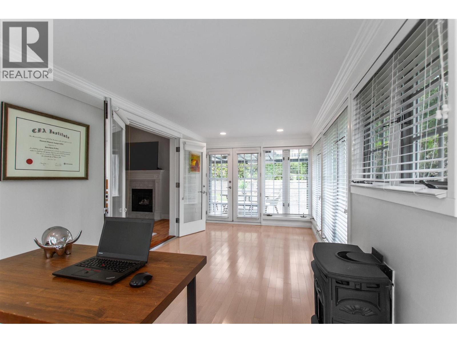 Photo 20 of 1 725 Rochester Avenue, Coquitlam BC