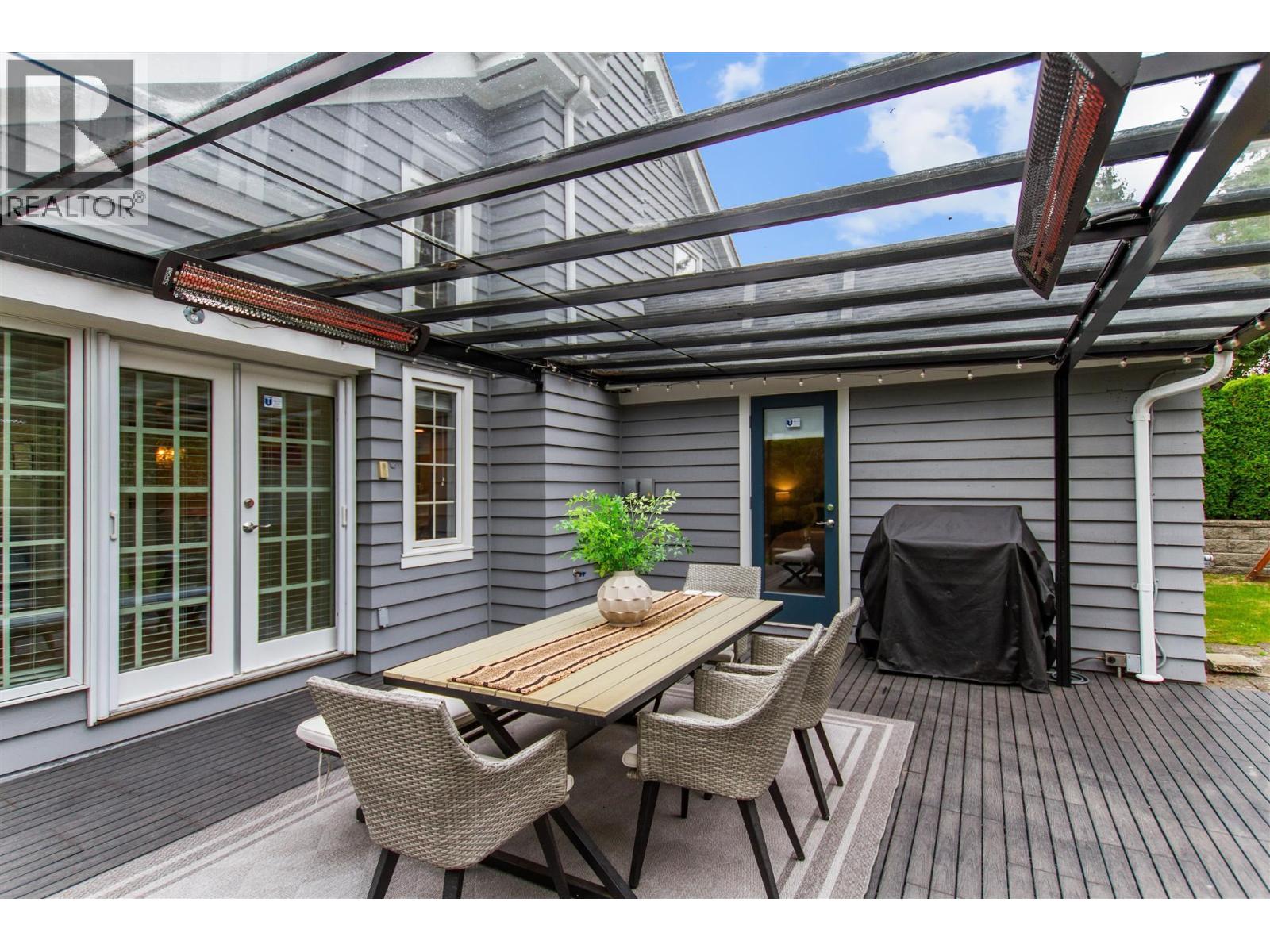 Photo 37 of 1 725 Rochester Avenue, Coquitlam BC