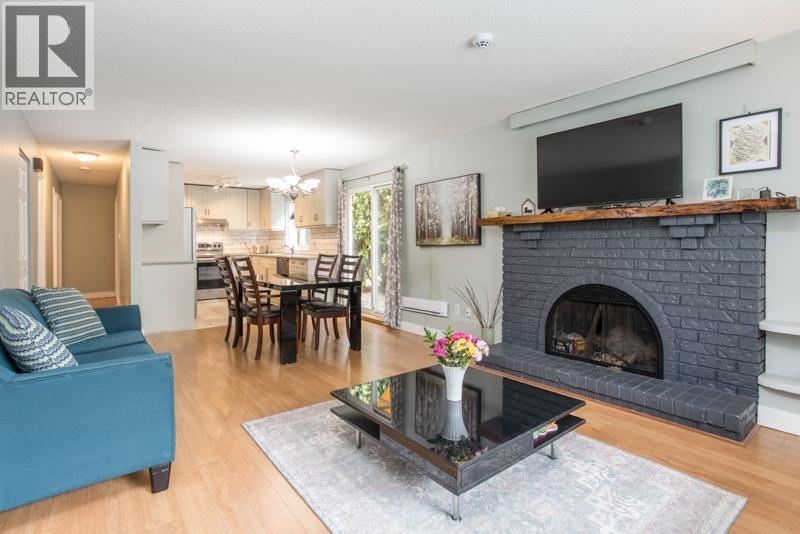 Photo 23 of 1564 Hope Road, North Vancouver BC