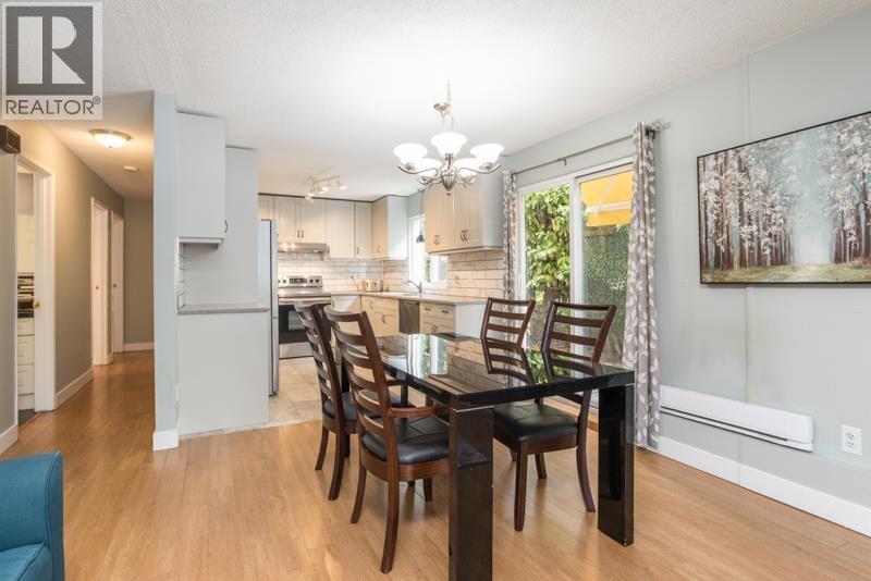 Photo 25 of 1564 Hope Road, North Vancouver BC