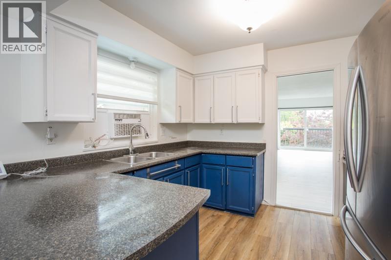 Photo 7 of 1564 Hope Road, North Vancouver BC