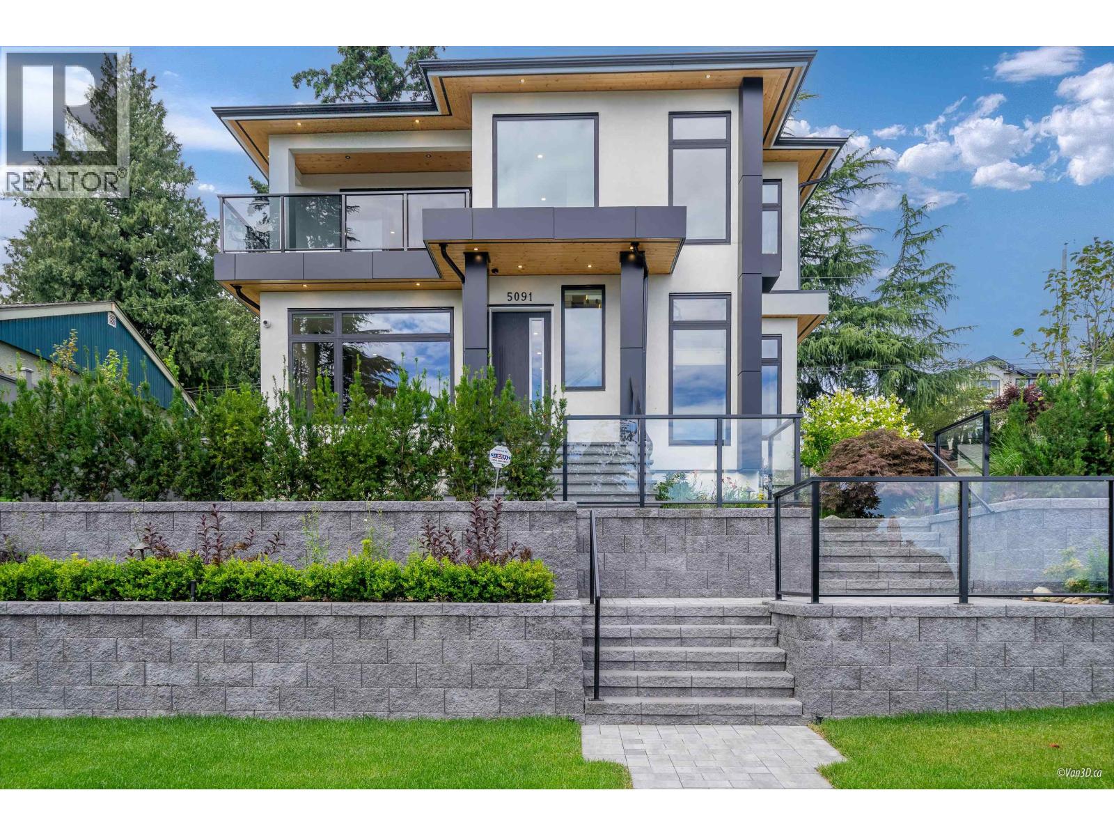 Photo 1 of 5091 Patrick Street, Burnaby BC