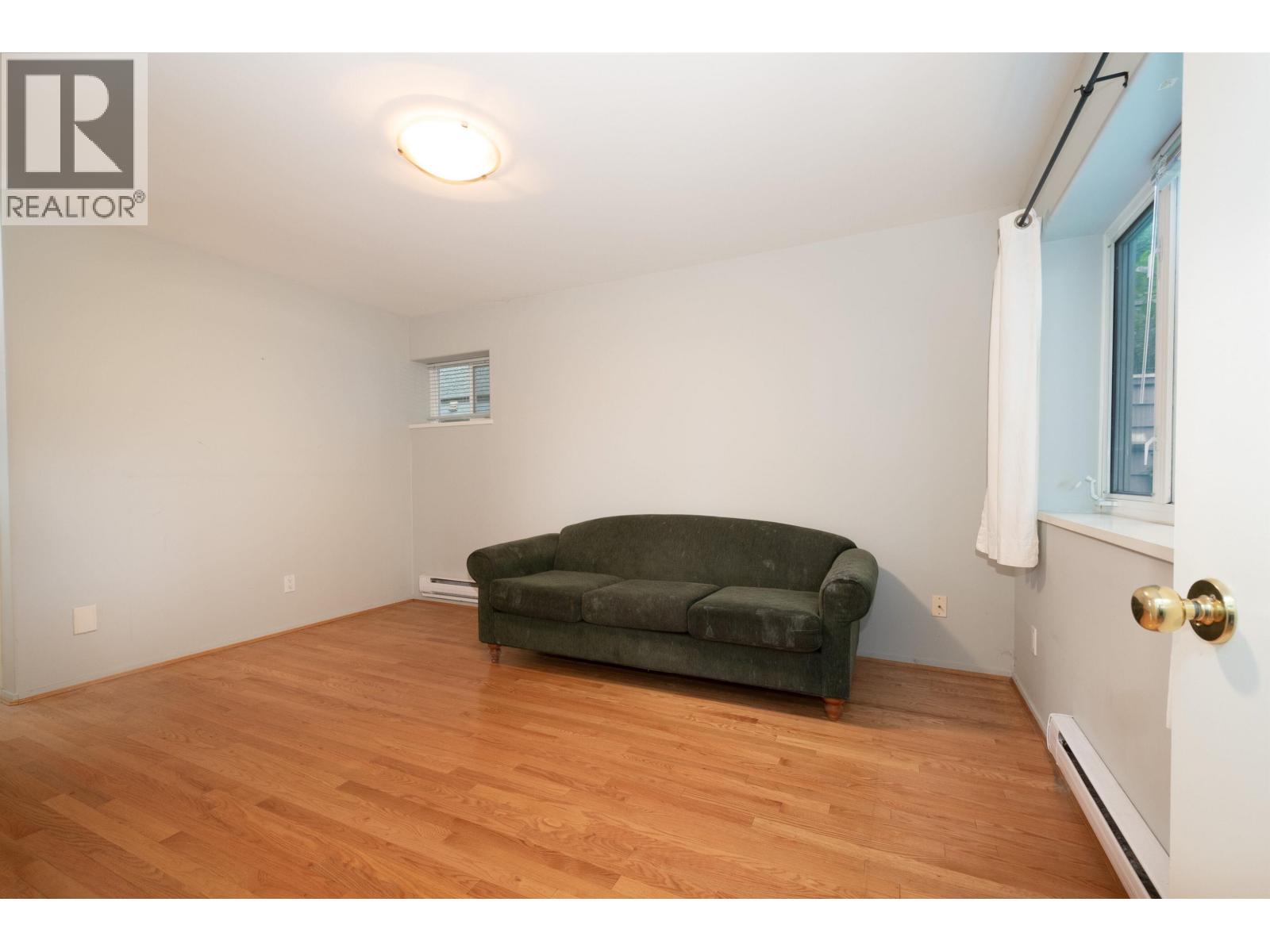 Photo 16 of 3476 W 13 Th Avenue, Vancouver BC