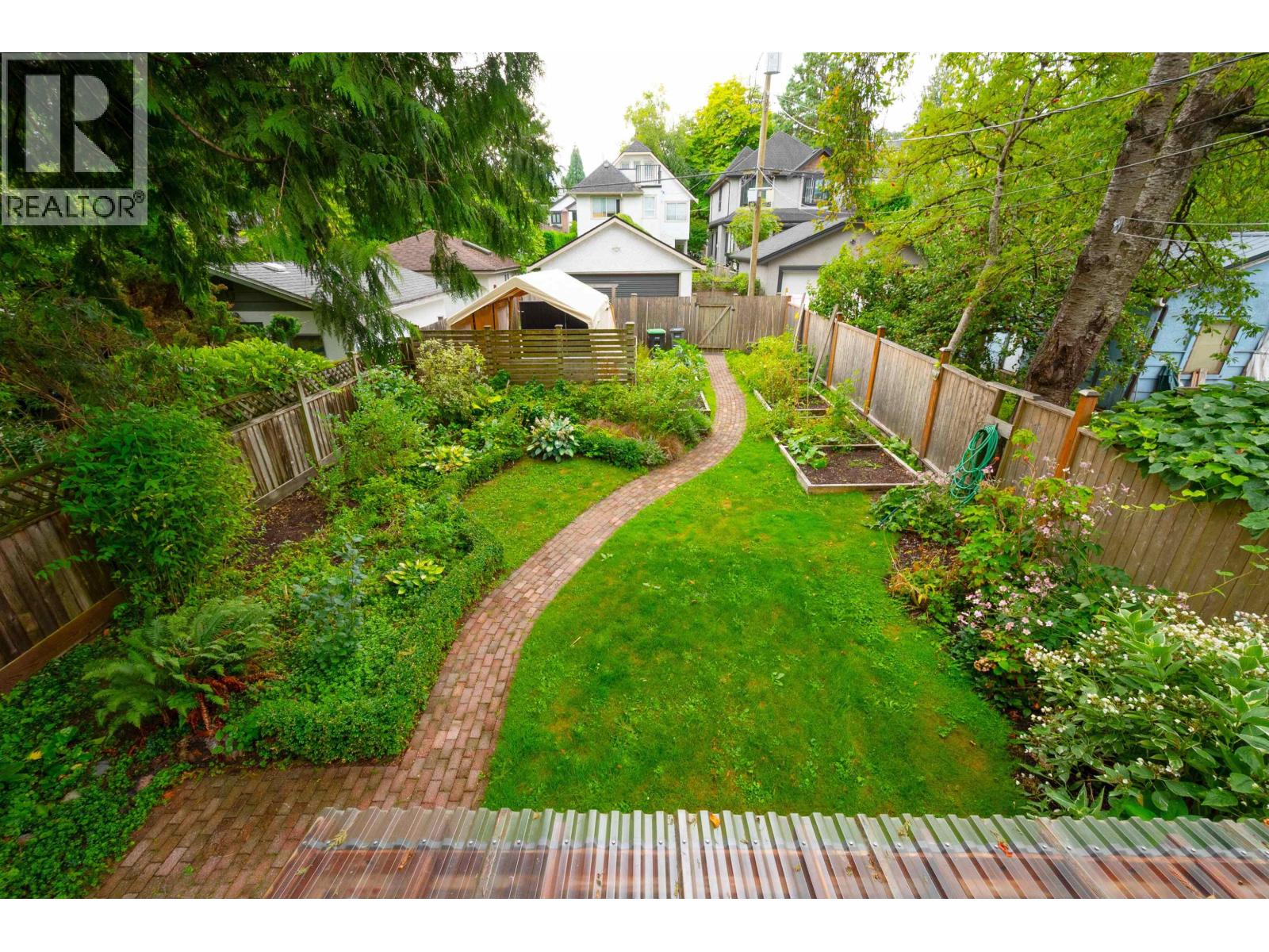 Photo 29 of 3476 W 13 Th Avenue, Vancouver BC