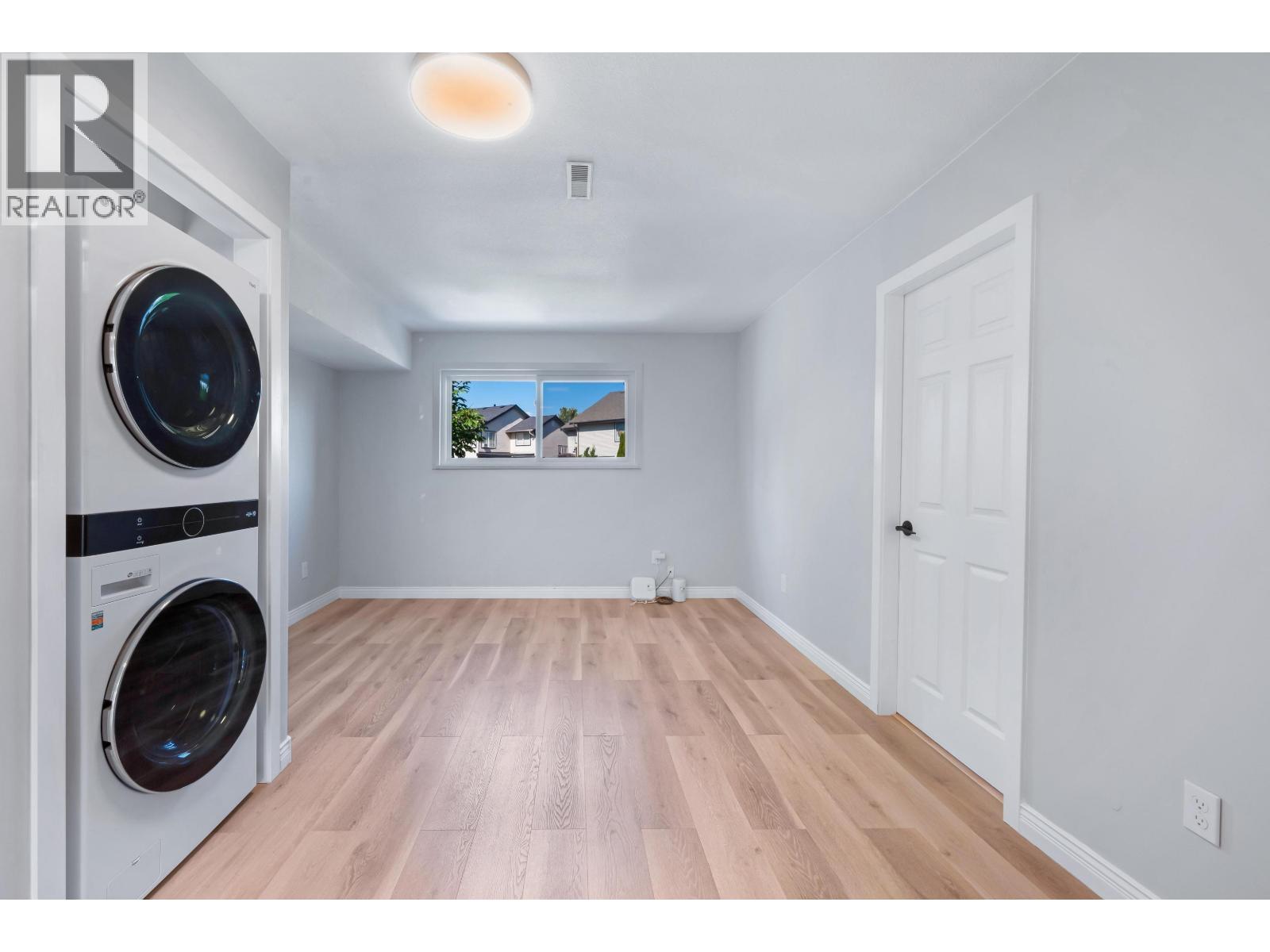 11850 GREENHAVEN COURT, Pitt Meadows