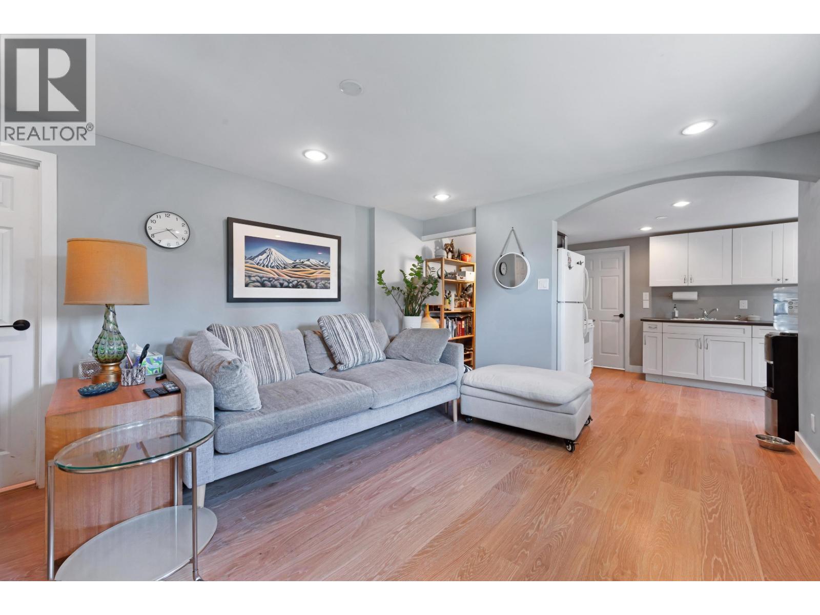 11850 GREENHAVEN COURT, Pitt Meadows