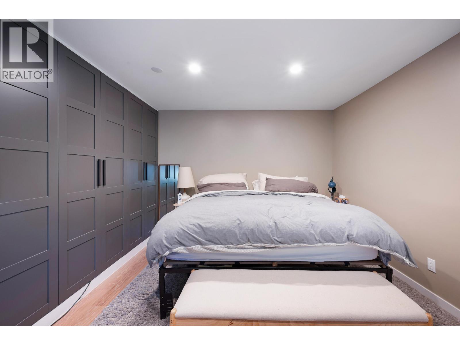 11850 GREENHAVEN COURT, Pitt Meadows