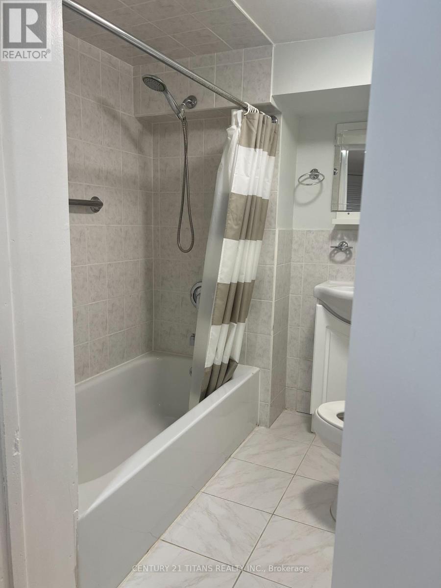Photo 10 of 54 Newlands Avenue, Toronto ON