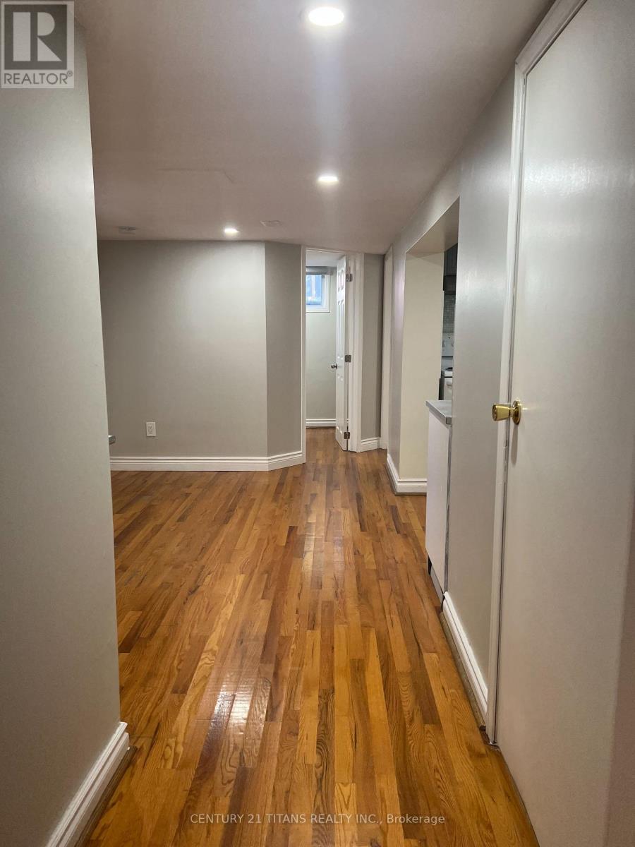 Photo 12 of 54 Newlands Avenue, Toronto ON