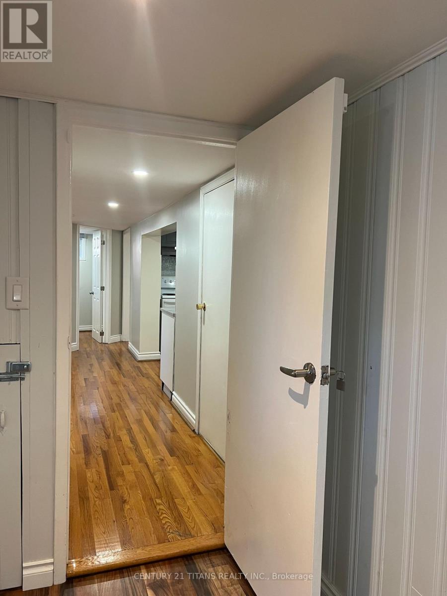 Photo 9 of 54 Newlands Avenue, Toronto ON
