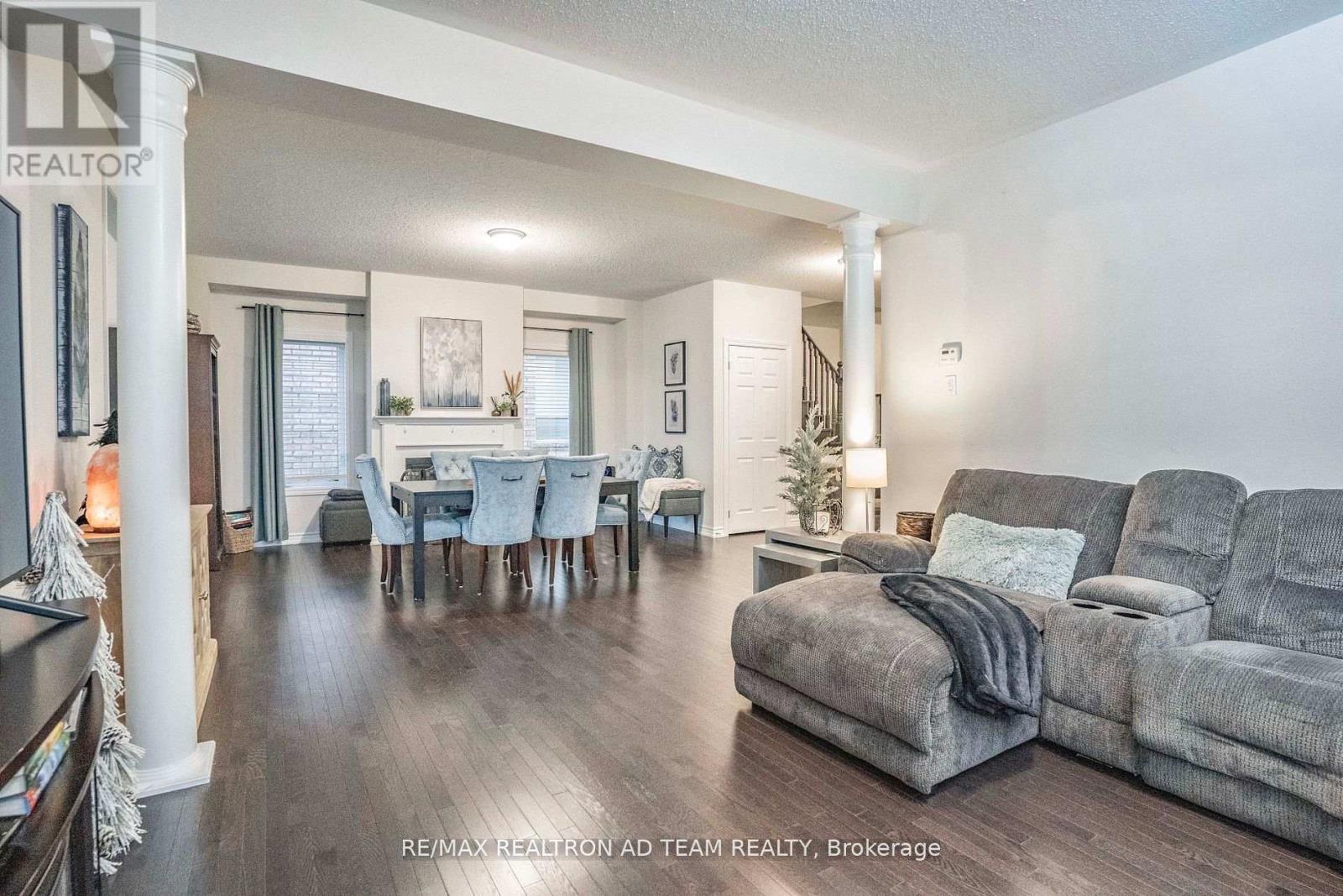Photo 6 of 11 Kilpatrick Court, Clarington ON