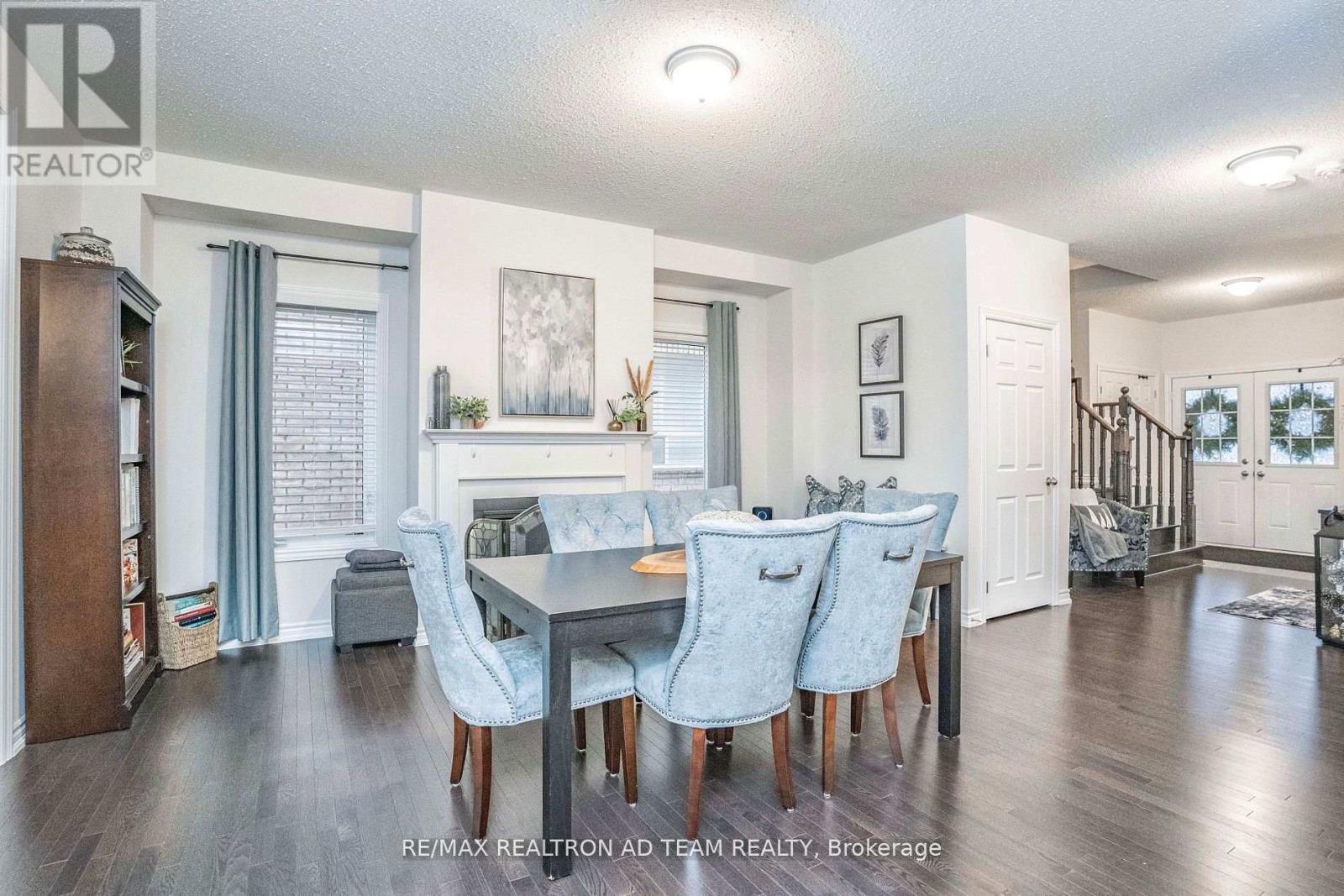 Photo 7 of 11 Kilpatrick Court, Clarington ON