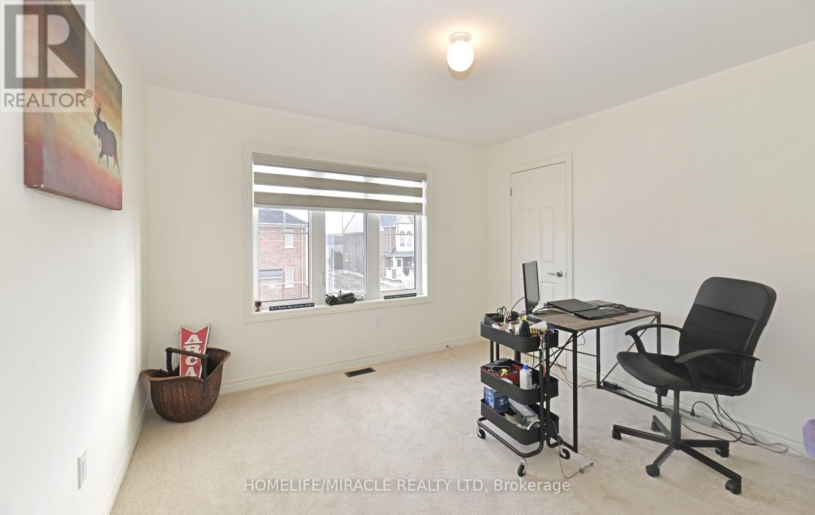 Photo 20 of 656 Fleetwood Drive, Oshawa ON
