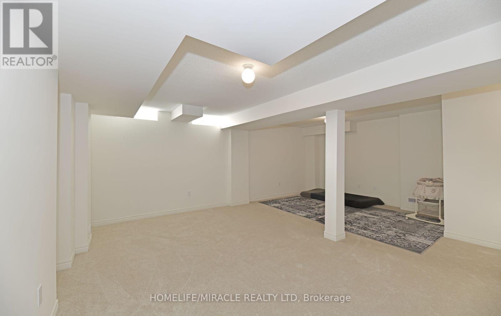 Photo 23 of 656 Fleetwood Drive, Oshawa ON
