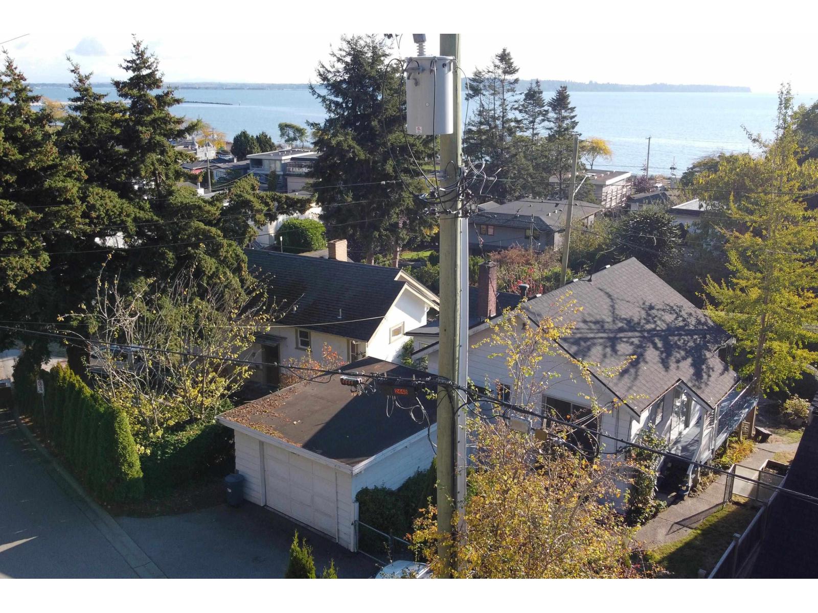 Photo 6 of 14683 West Beach Avenue, White Rock BC