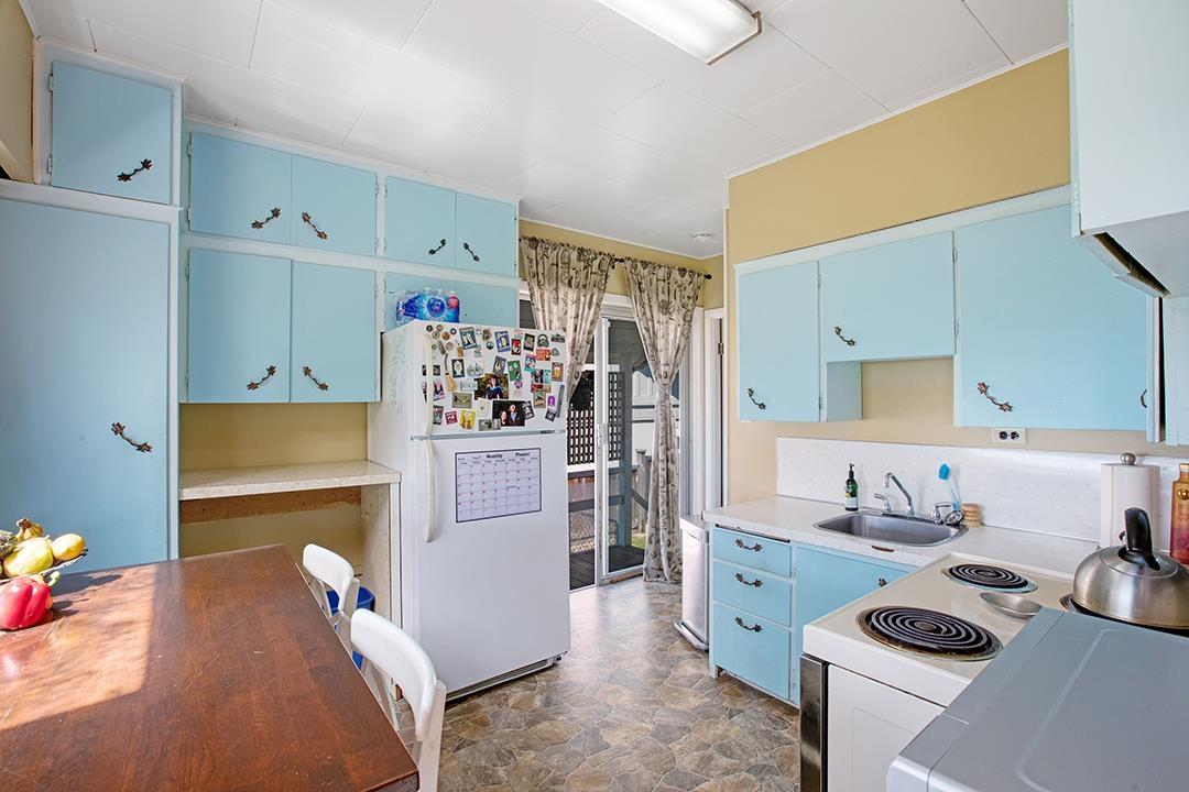 Photo 9 of 14683 West Beach Avenue, White Rock BC