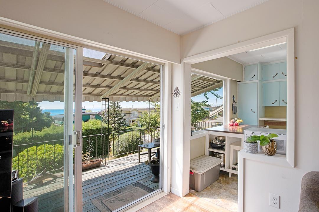 Photo 8 of 14683 West Beach Avenue, White Rock BC