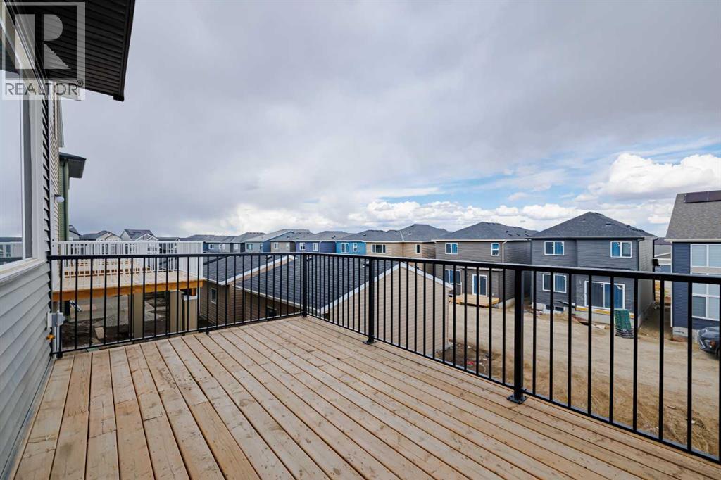 Photo 19 of 120 Edith Place Nw, Calgary AB