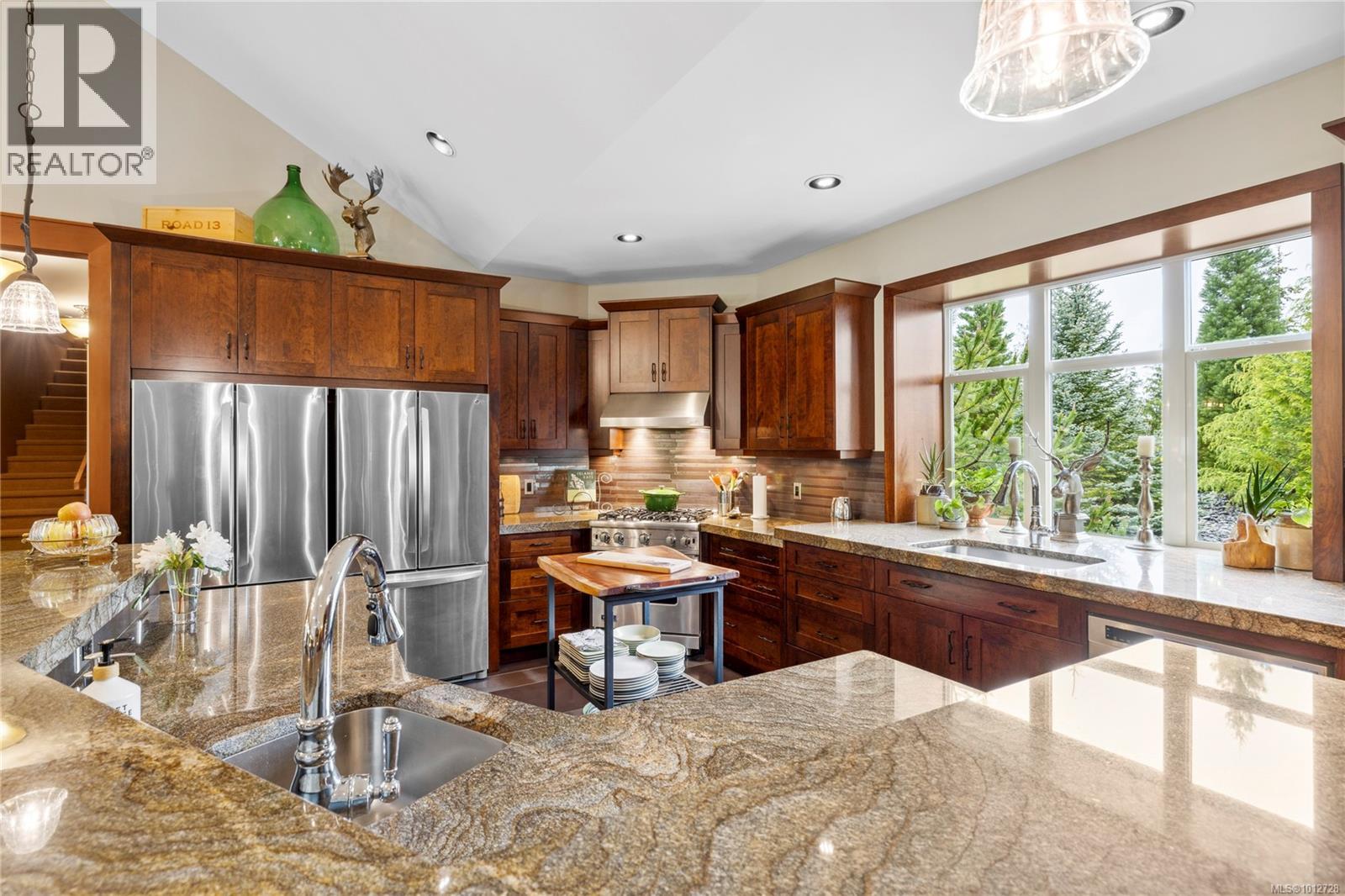 Photo 18 of 3237 Ridgeview Pl, Nanaimo BC