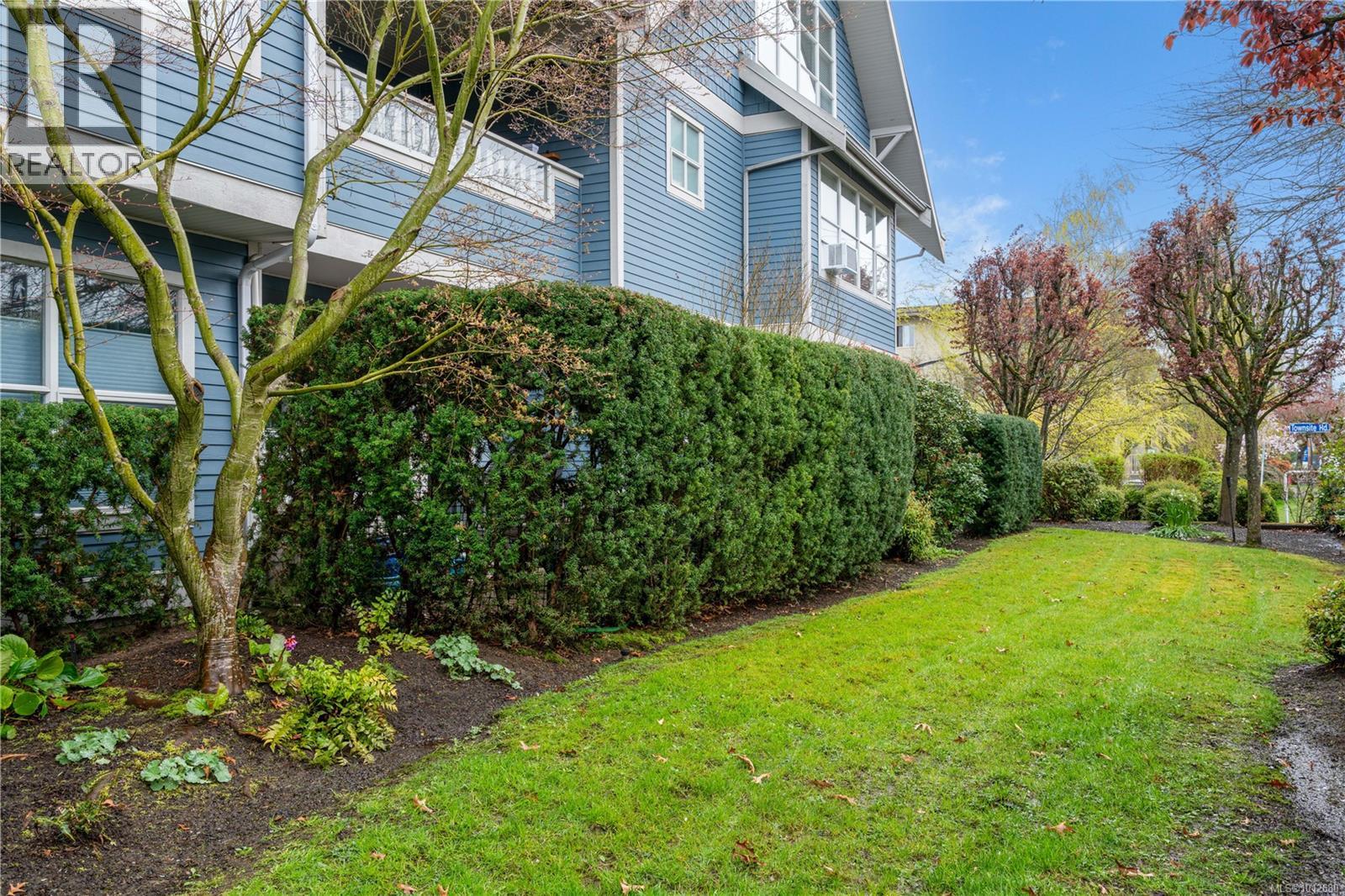 Photo 33 of 502 500 Stewart Ave, Nanaimo BC
