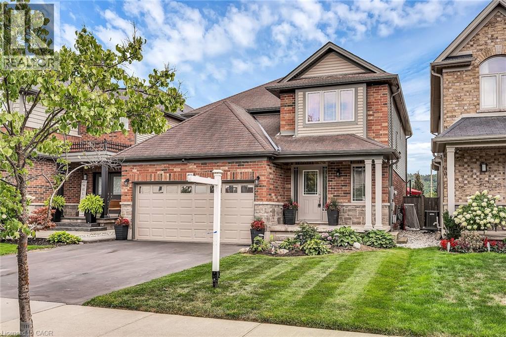 Photo 2 of 70 Escarpment Drive, Stoney Creek ON