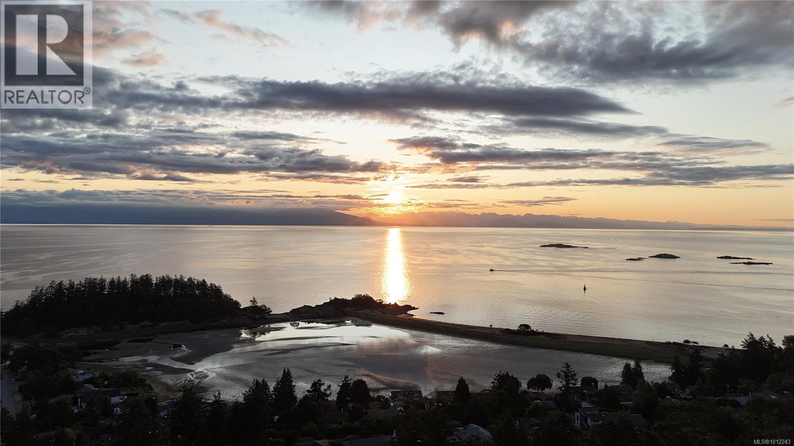 Photo 27 of 3640 Sundown Dr, Nanaimo BC