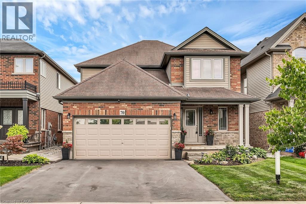 Photo 1 of 70 Escarpment Drive, Stoney Creek ON