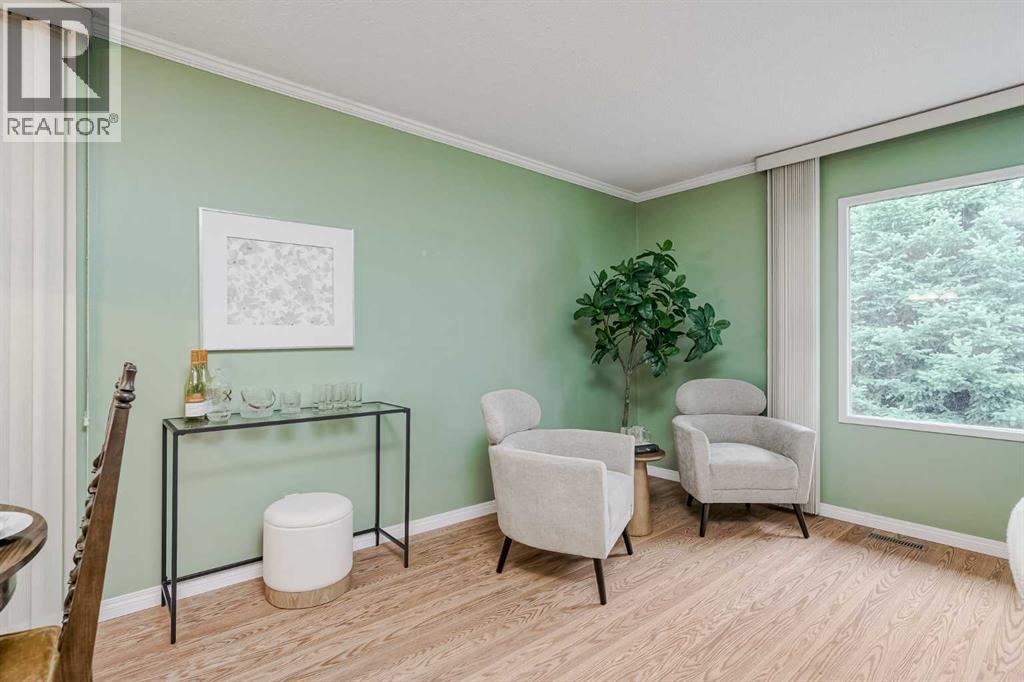 Photo 7 of 7419 Huntertown Crescent Nw, Calgary AB