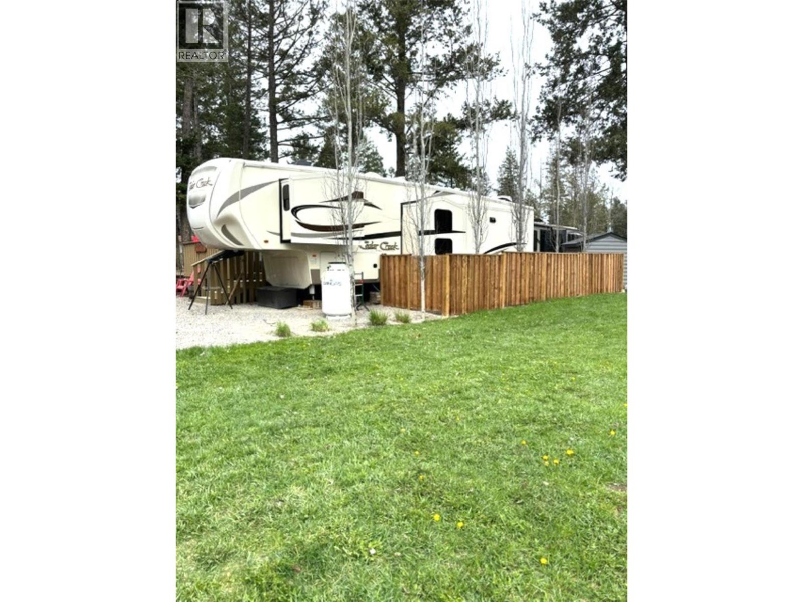 4868 Riverview Drive Unit# 139, Edgewater