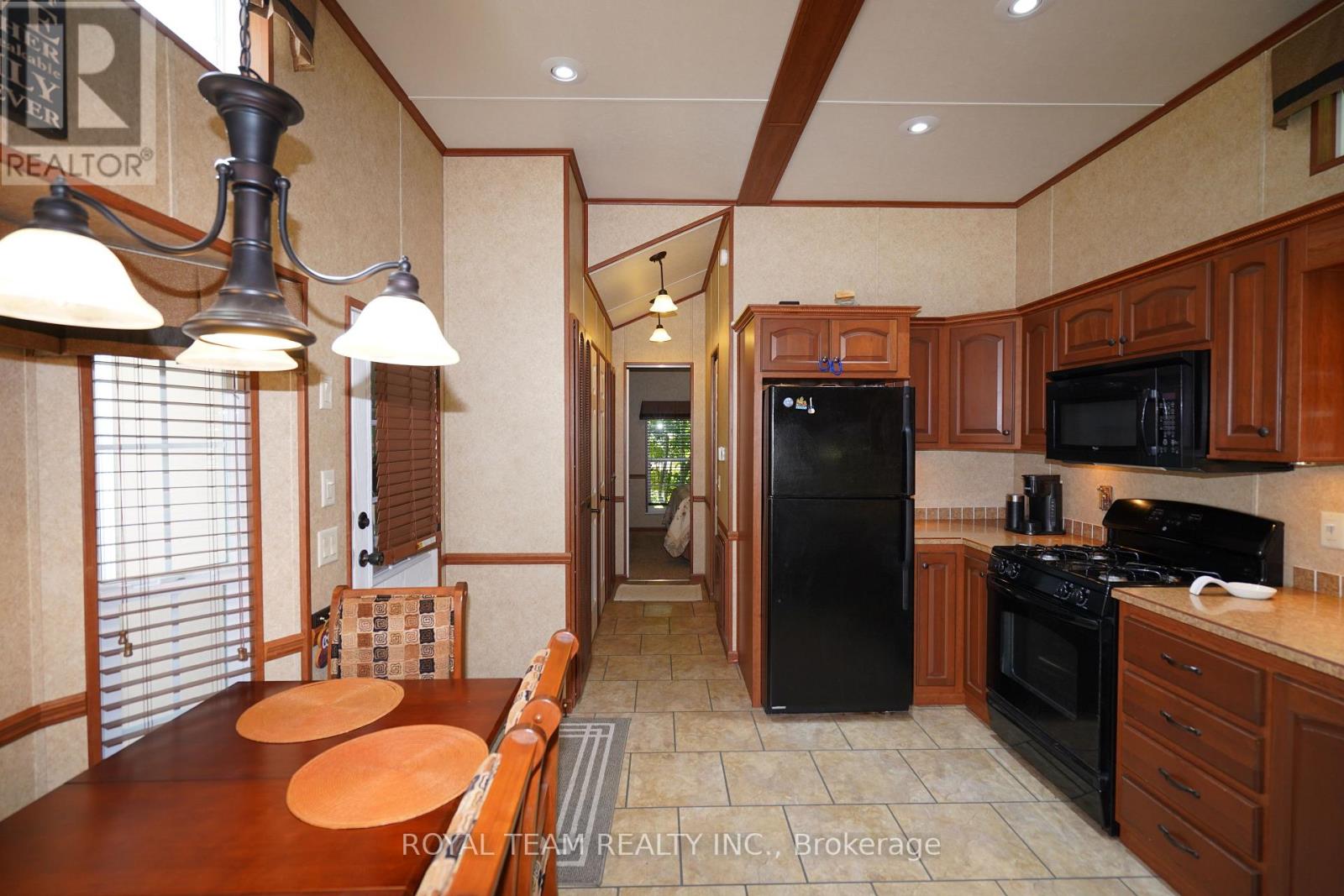 Photo 7 of 15014 Ninth Line, Whitchurchstouffville ON