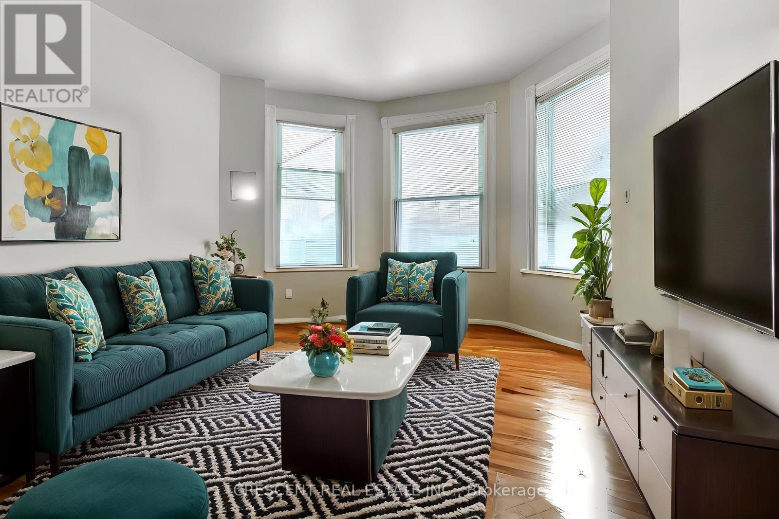 Photo 1 of 1 265 Barrie Road, Orillia ON