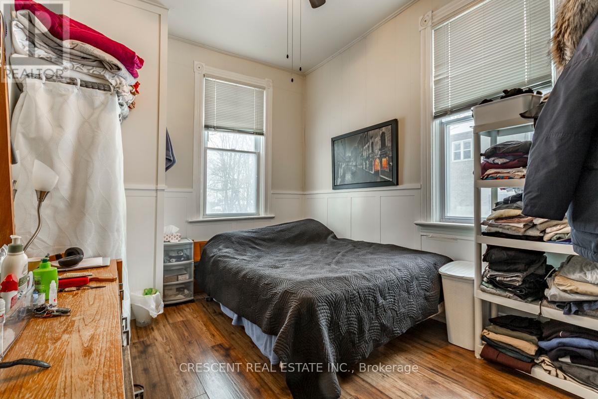 Photo 4 of 1 265 Barrie Road, Orillia ON