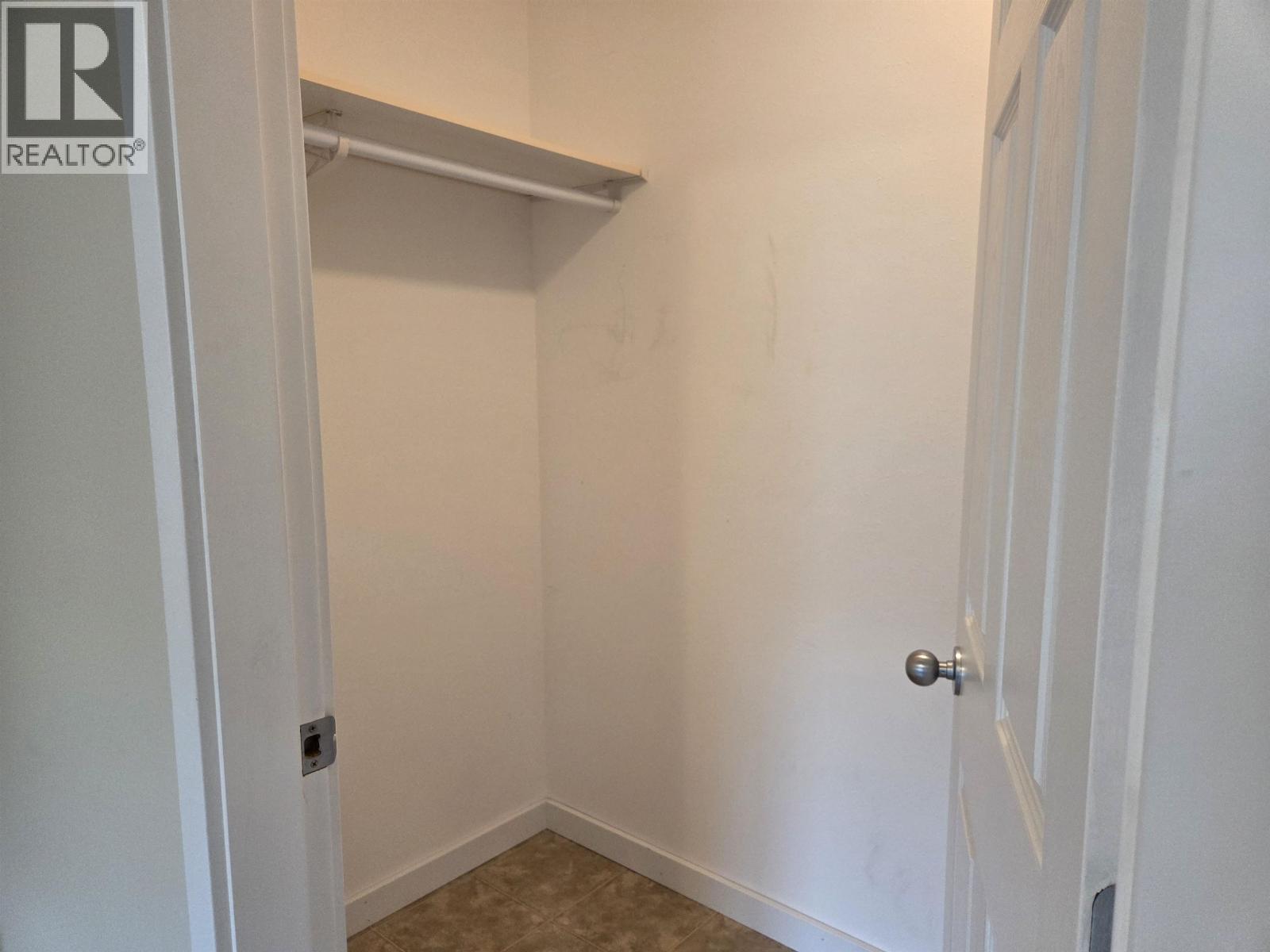 #35-3404 ADAM Street, Terrace