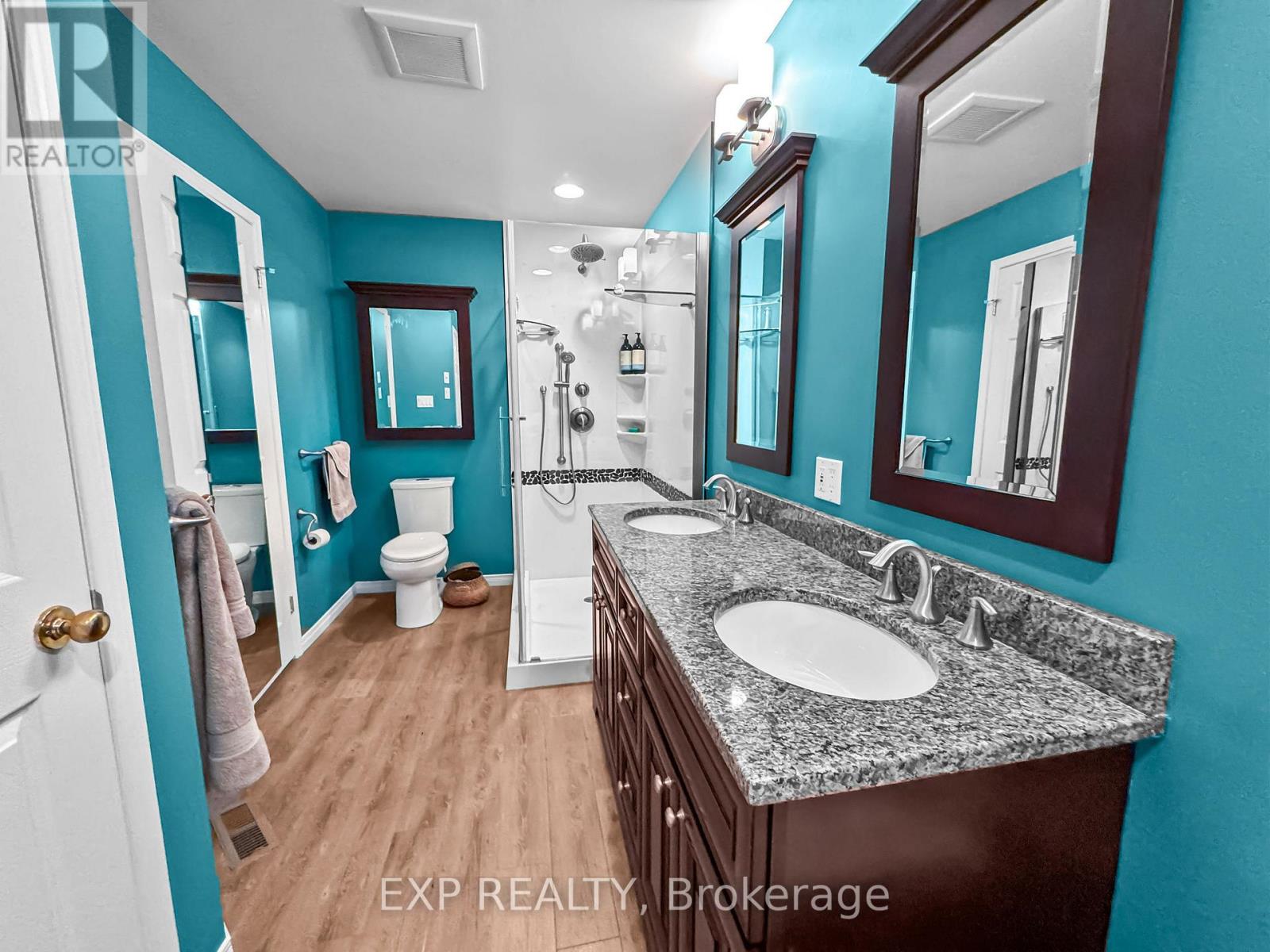 Photo 20 of 609 Colborne Street, London East ON