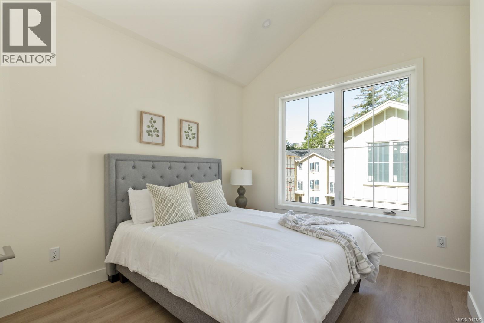 17 2770 Vantilburg Crescent, Langford