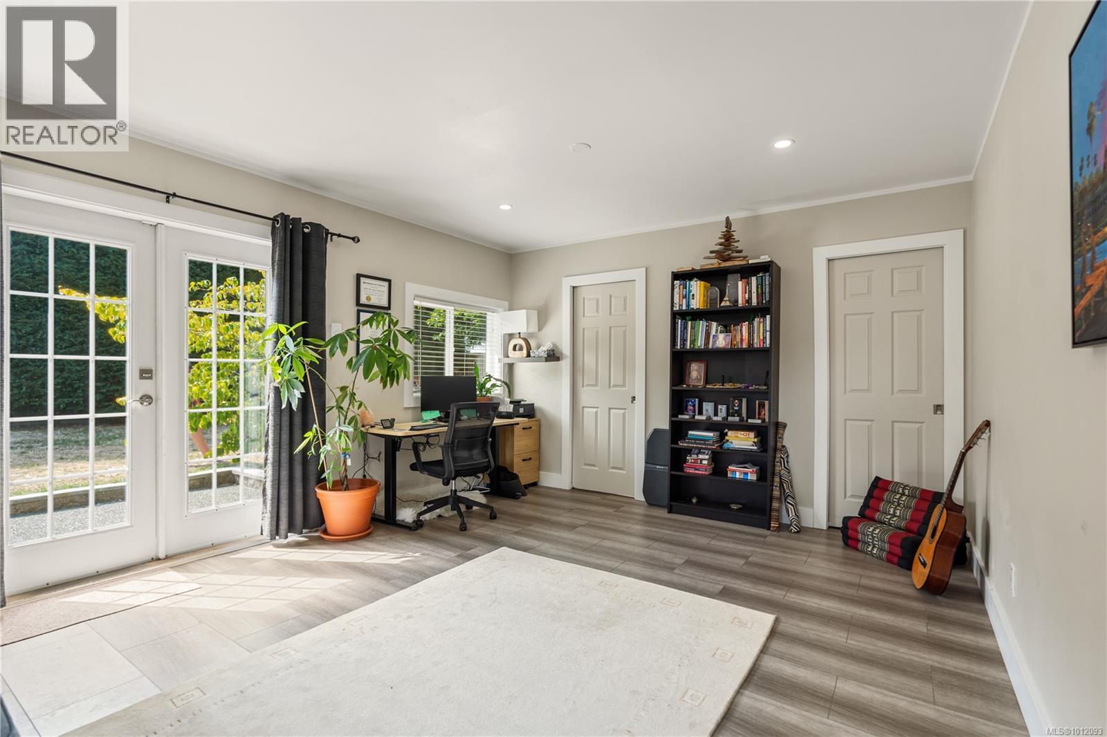 Photo 19 of 1468 Stroud Rd, Victoria BC