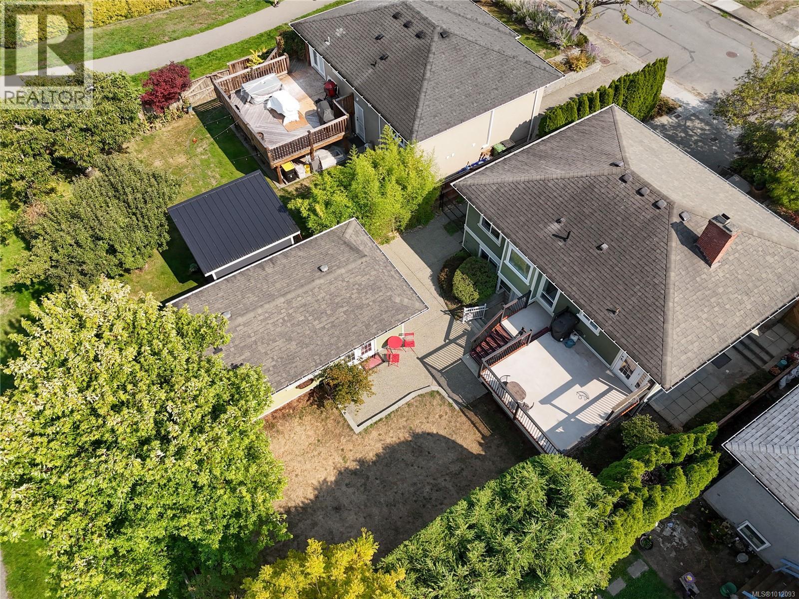 Photo 36 of 1468 Stroud Rd, Victoria BC