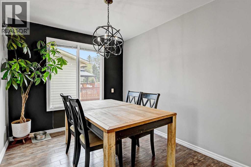 Photo 5 of 9717 73 Avenue, Grande Prairie AB
