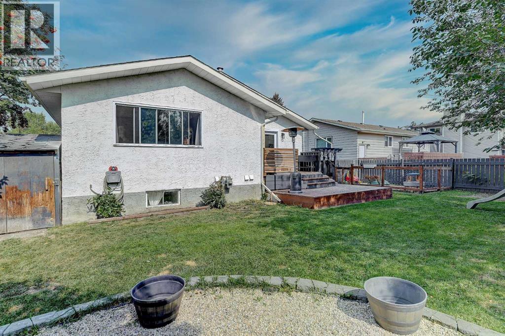 Photo 31 of 9717 73 Avenue, Grande Prairie AB