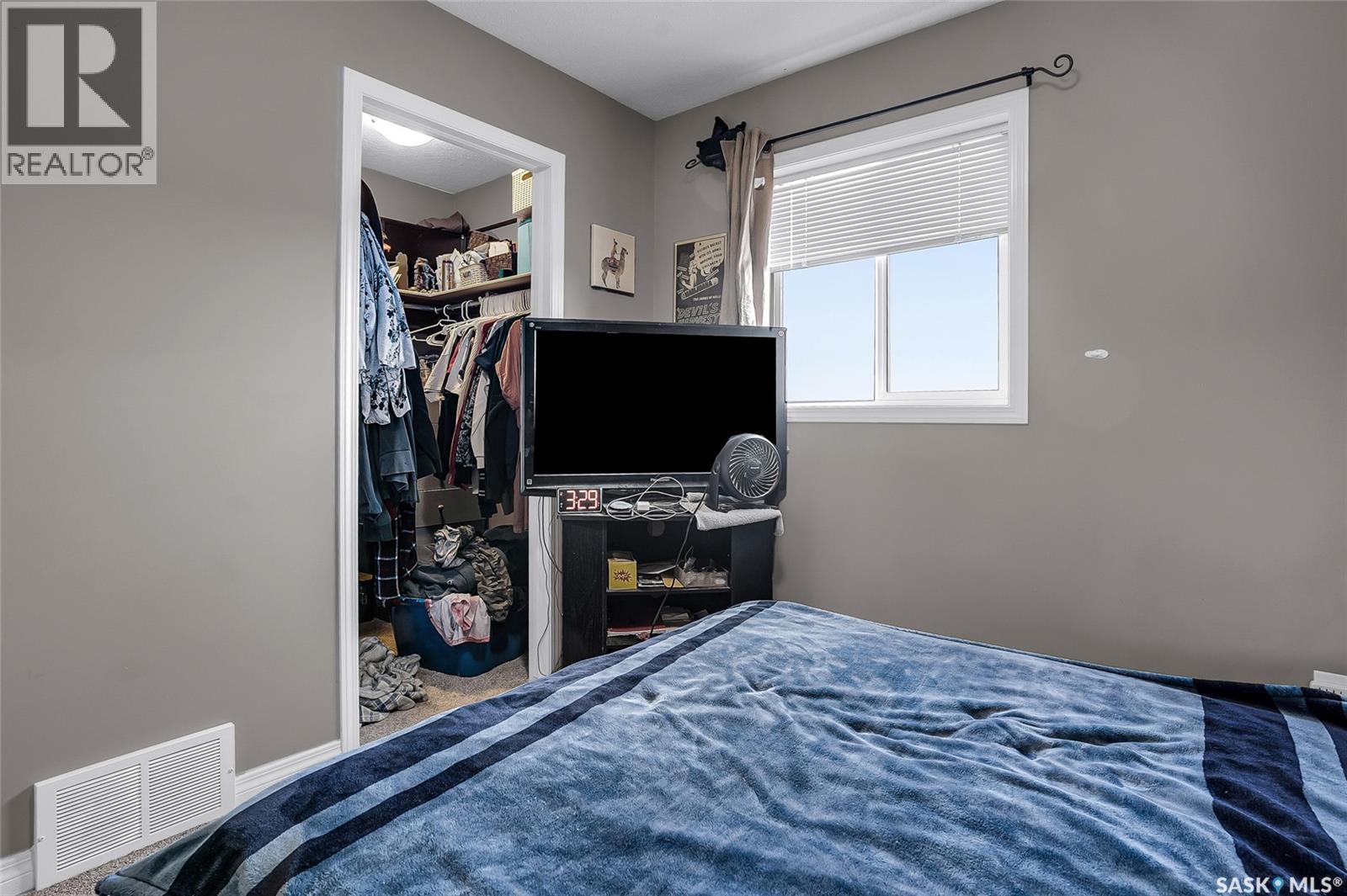 Photo 13 of 103 103 Klassen Crescent, Saskatoon SK