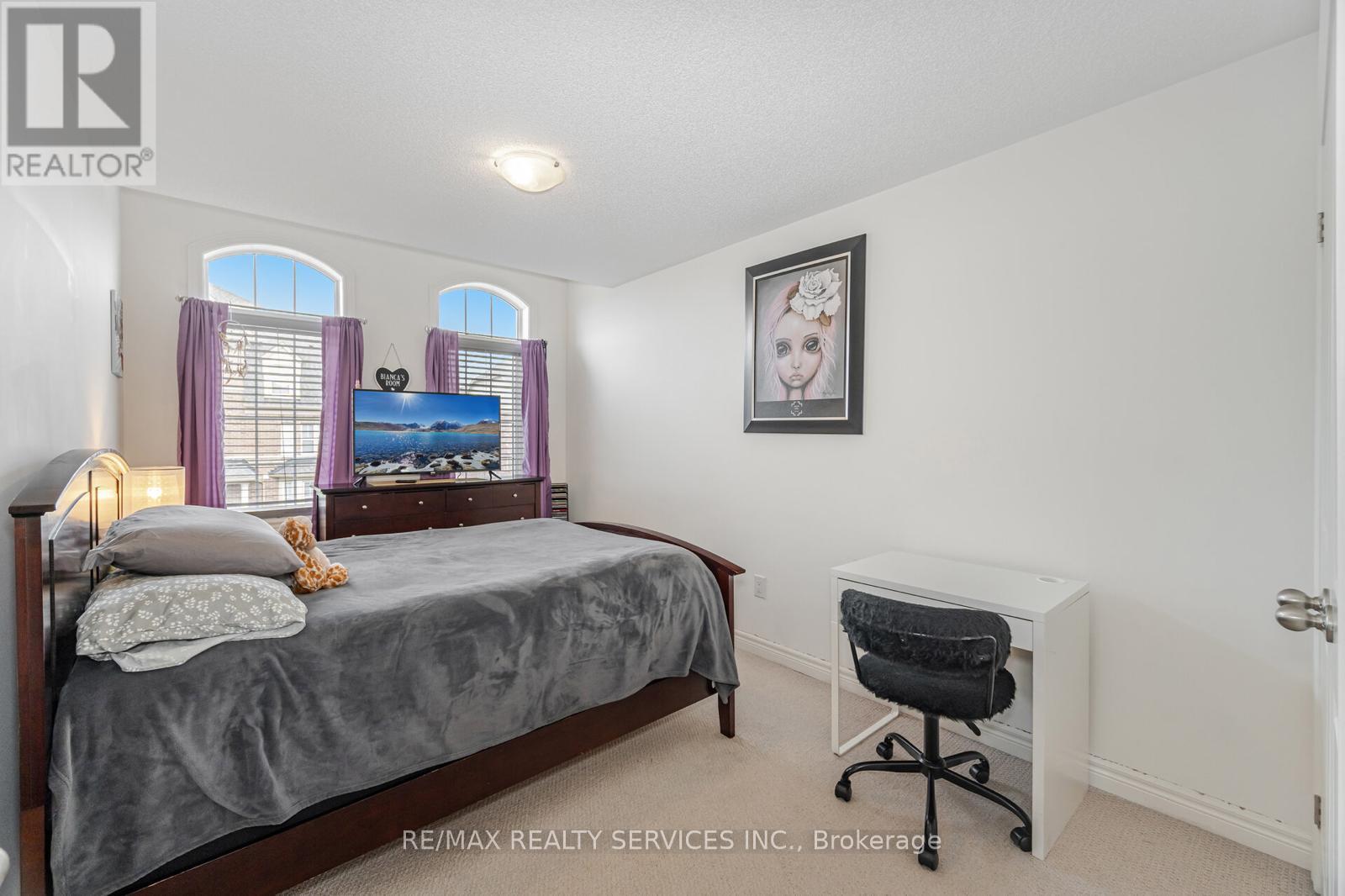 Photo 31 of 34 Pennycross Crescent, Brampton ON