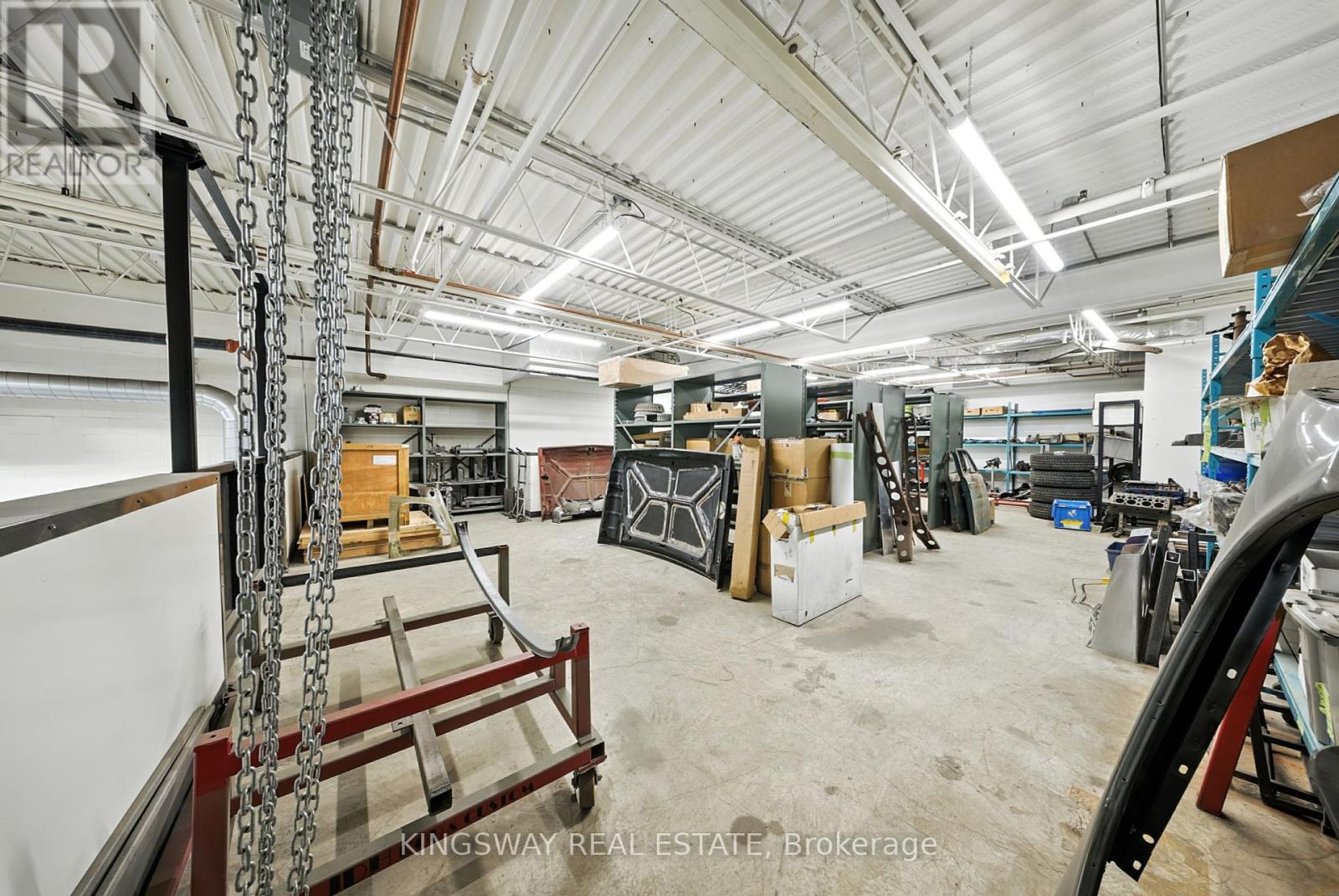 Photo 20 of 3 2359 Royal Windsor Drive, Mississauga ON